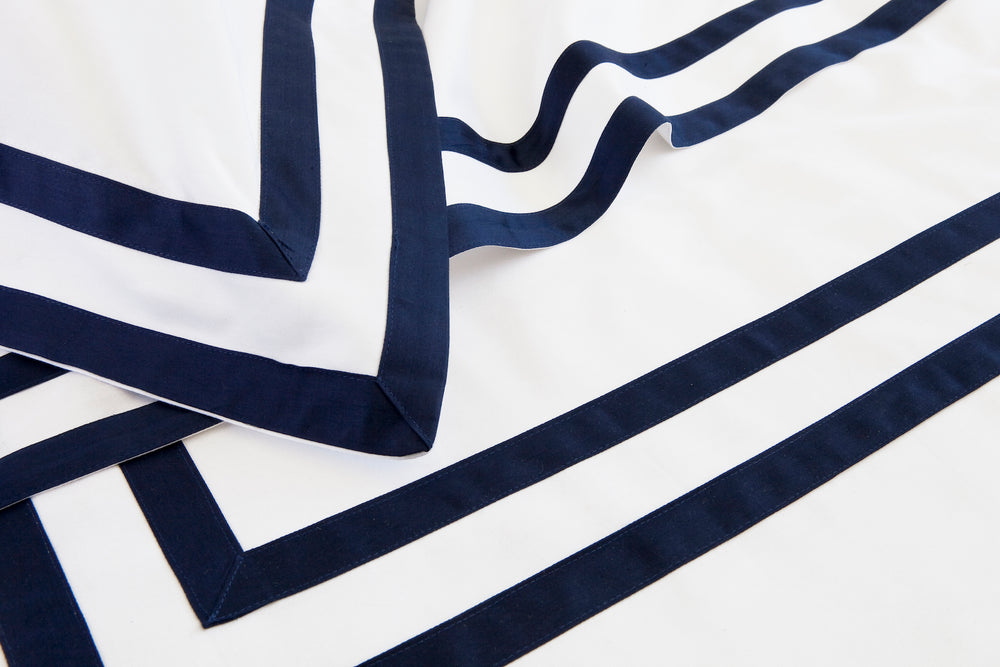 Queen Sheet Set White & Navy Formentera - DEIA Living - Sheet Set