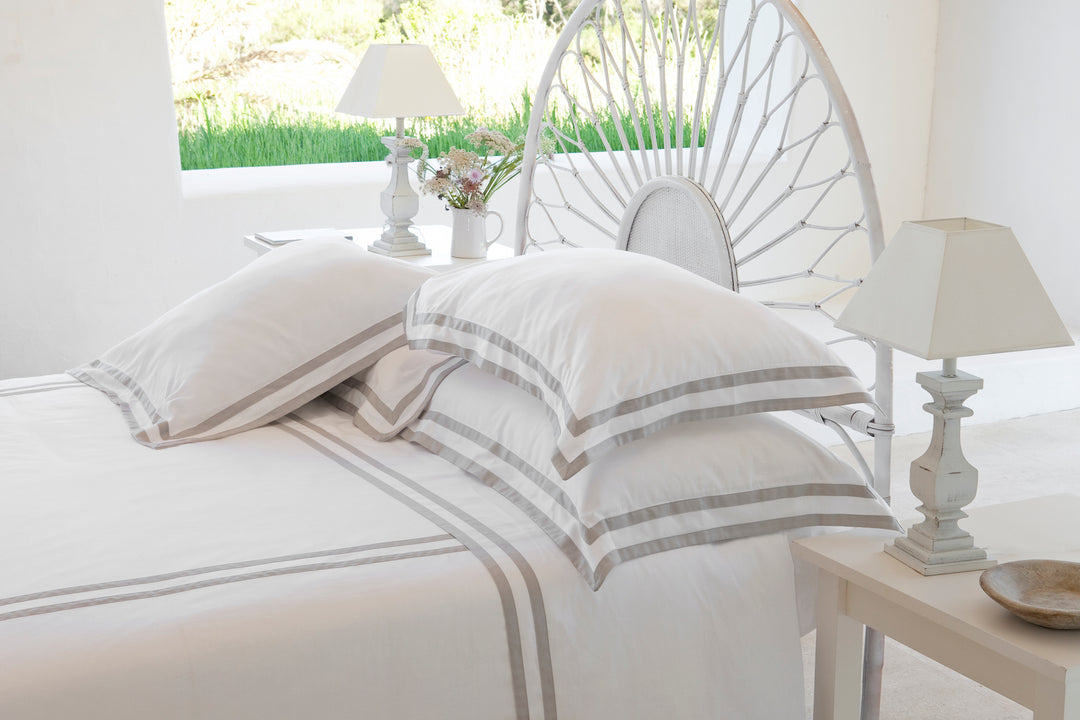 Queen Sheet Set White & Ash Formentera - DEIA Living - Sheet Set