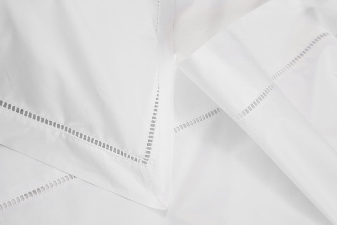 Queen Sheet Set White Saria - DEIA Living - Sheet Set