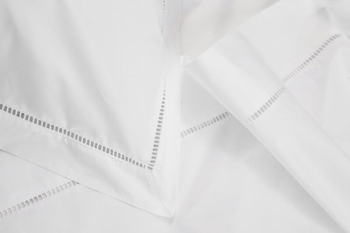 Queen Sheet Set White Saria - DEIA Living - Sheet Set